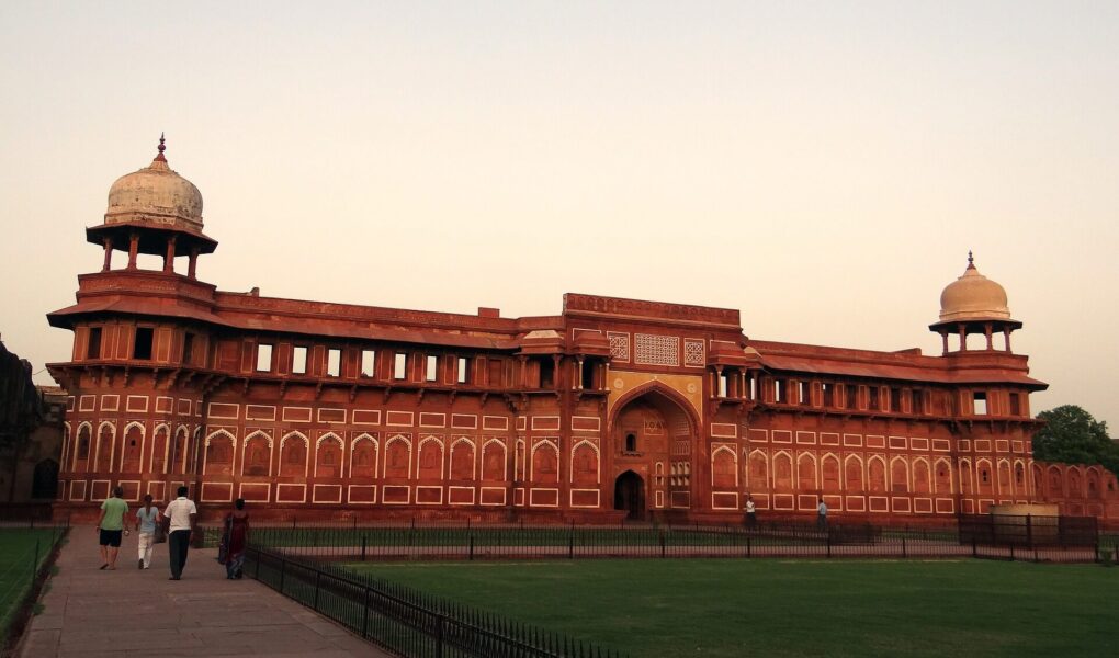 ജൗൻപൂർ സുൽത്താനേറ്റ് കലയും വാസ്തു വിദ്യയും