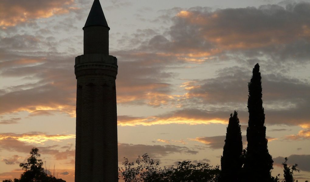 ഇബ്രാഹിം നബി (അ) യുടെ ജീവിതം നൽകുന്ന പാഠം