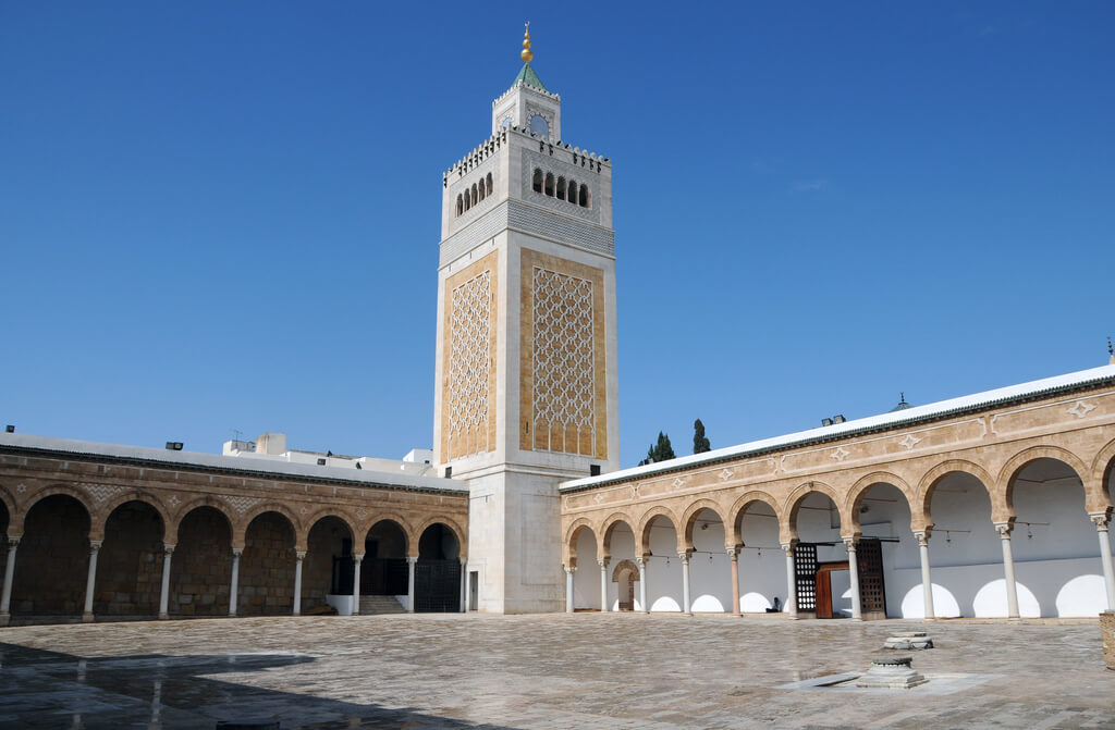 دنیا کی سولہ قدیم ترین مساجد دنیا کی سولہ قدیم ترین مساجد
