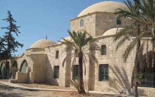 hala-sultan-masjid-cyprus-main