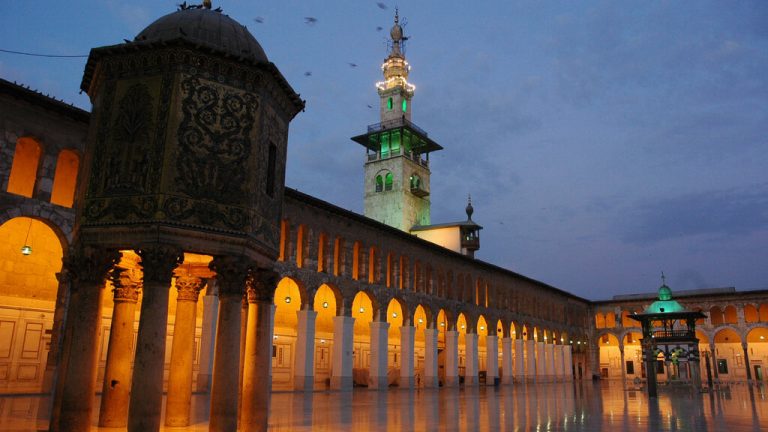 Minaret and courtyard of Ummayad Masjid, Damascus (Syria)