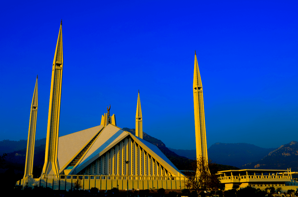 Faisal Masjid | 10 Unique Masjids from South Asia